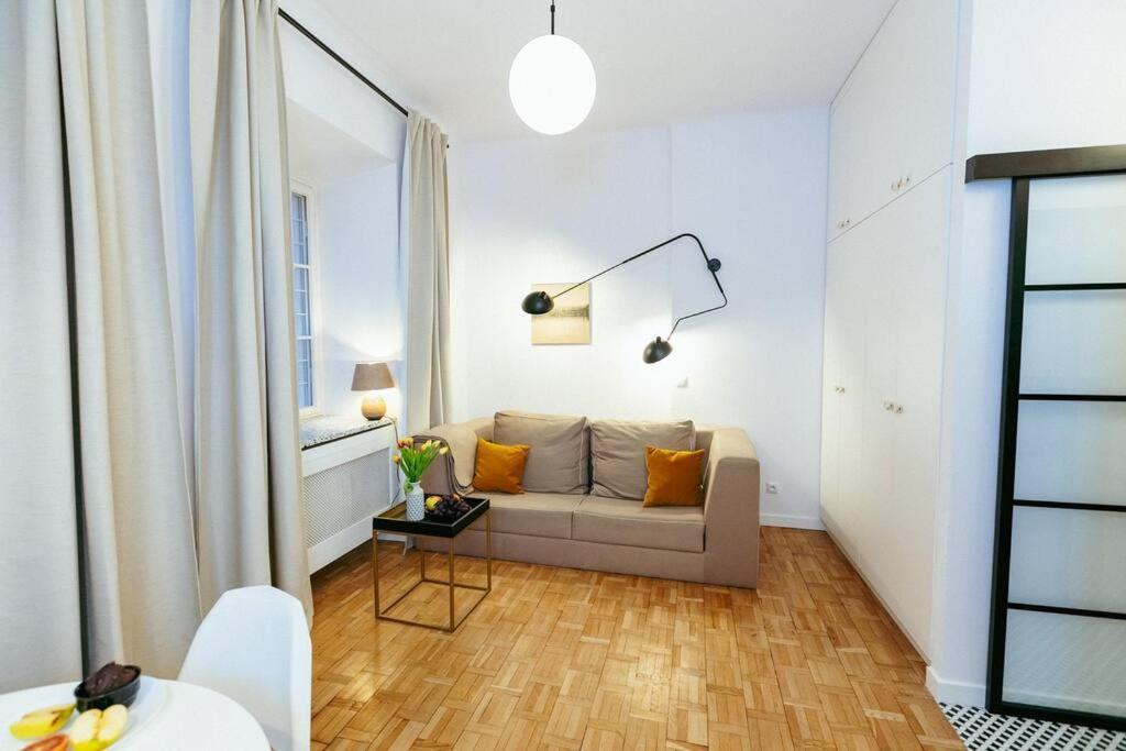 Charming Apartment Next To The Old Town! Varşova Dış mekan fotoğraf