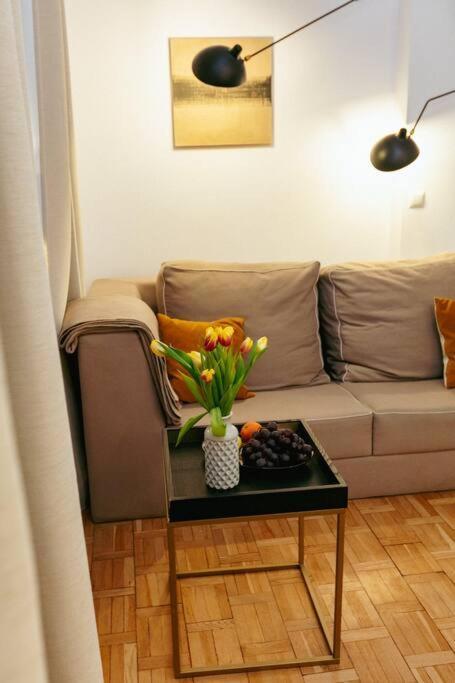 Charming Apartment Next To The Old Town! Varşova Dış mekan fotoğraf