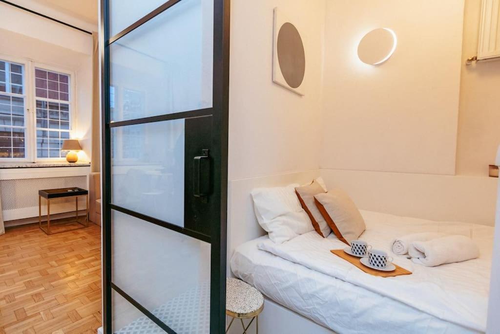 Charming Apartment Next To The Old Town! Varşova Dış mekan fotoğraf